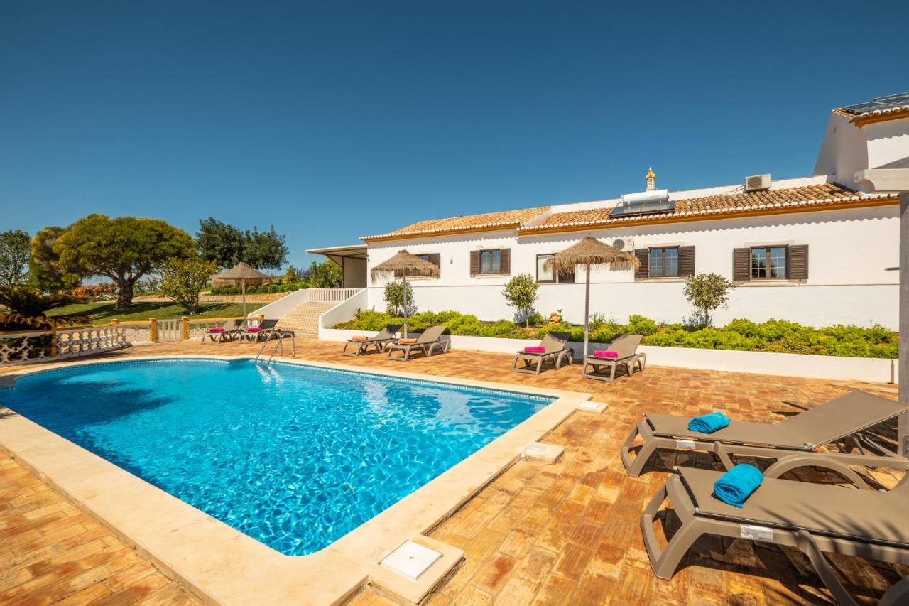 Casa Katarina - Private Villa - Heated Pool - Free Wifi - Air Con Tunes Kültér fotó