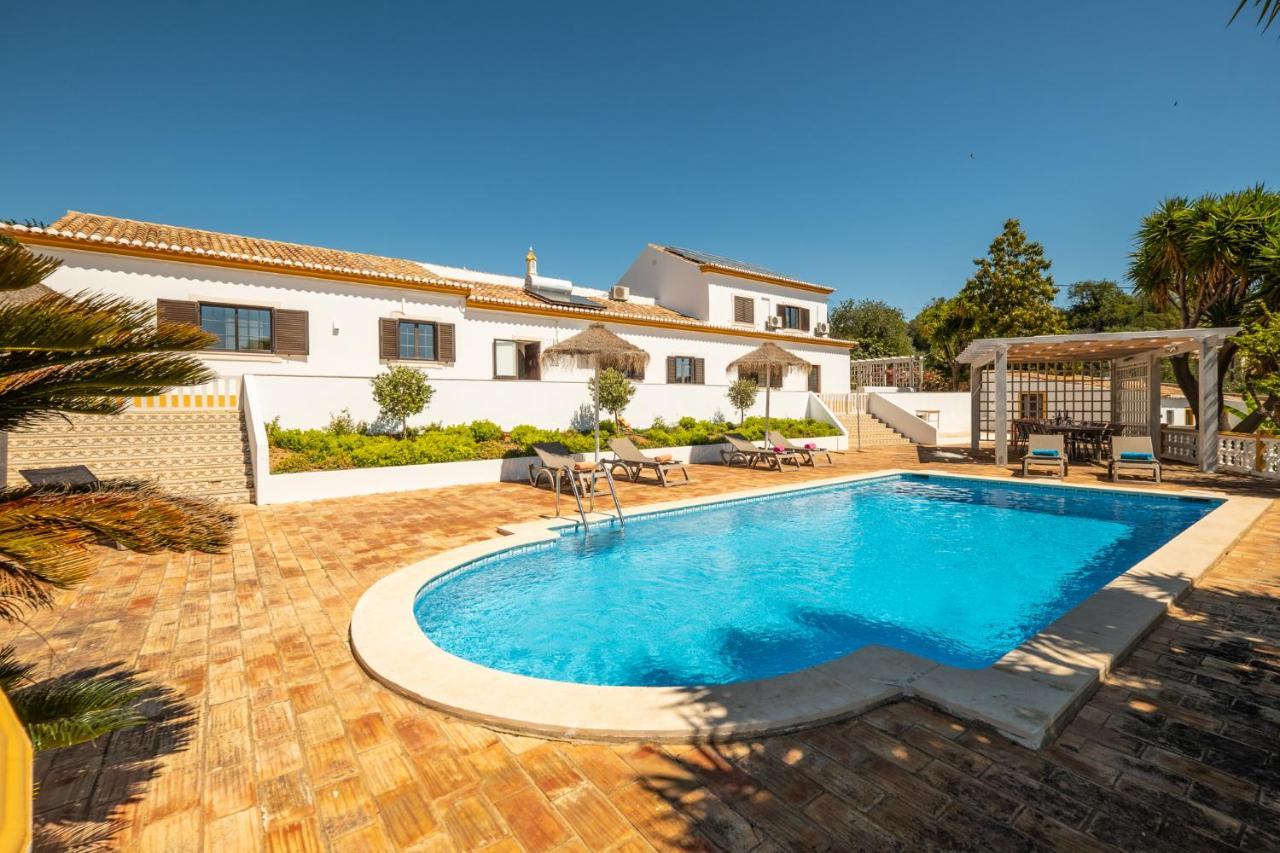 Casa Katarina - Private Villa - Heated Pool - Free Wifi - Air Con Tunes Kültér fotó